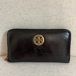 Tory Burch Wallet